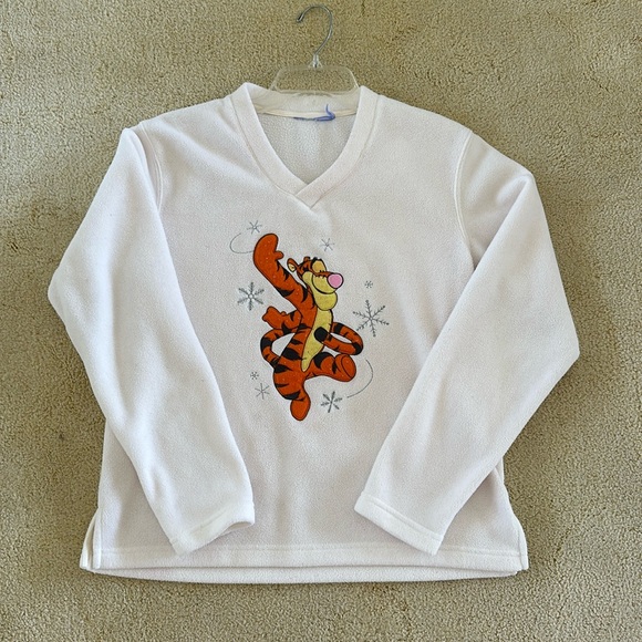 Authentic v-neck Disney classic Tigger fleece, size XL. Thick, soft and warm! - Picture 1 of 3